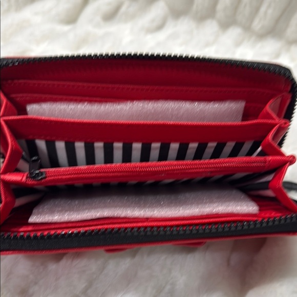 🐰 Marc Tetro Red Westie Dog Accordian Wristlet Wallet - Picture 4 of 8